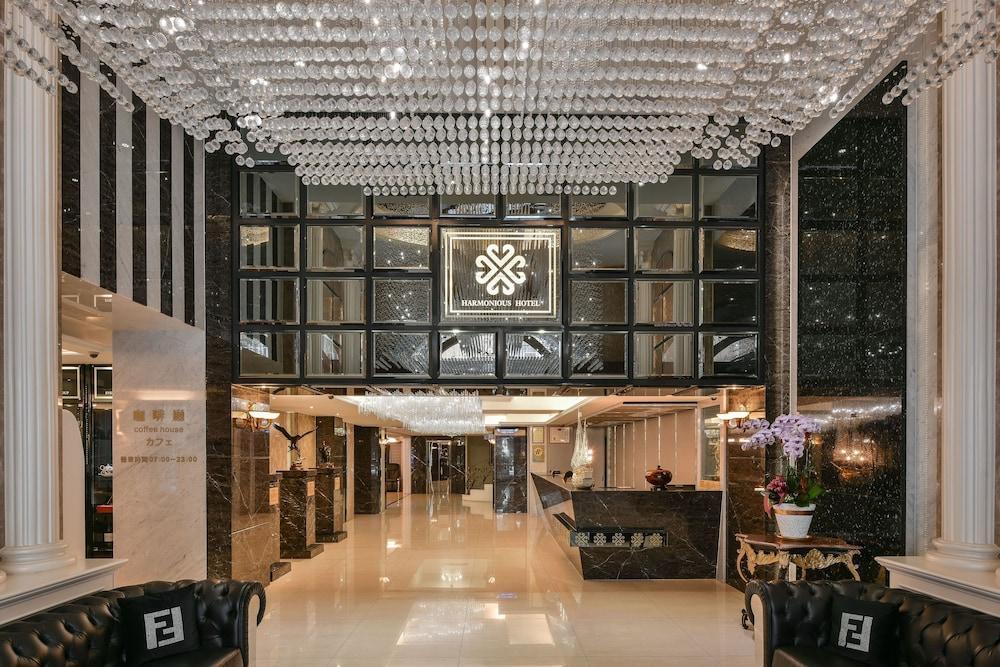Harmonious Hotel Kaohsiung Exterior photo