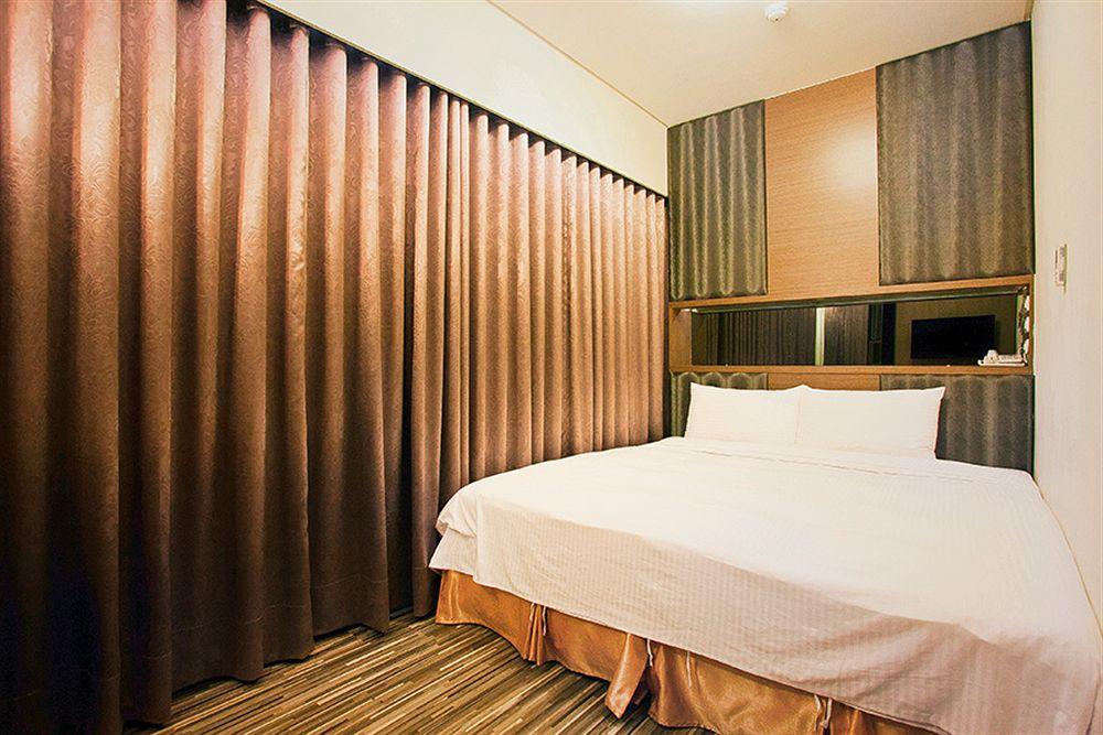 Harmonious Hotel Kaohsiung Exterior photo