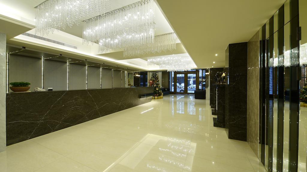 Harmonious Hotel Kaohsiung Exterior photo