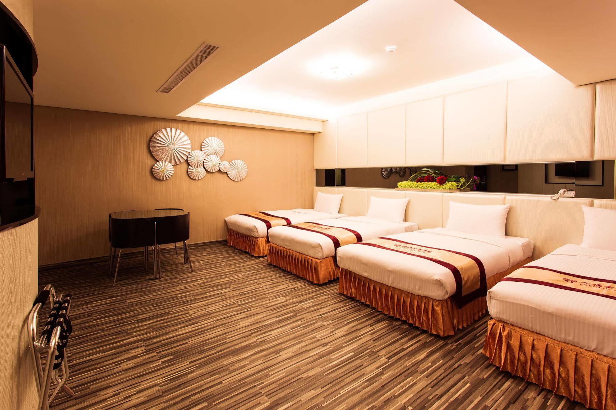 Harmonious Hotel Kaohsiung Exterior photo